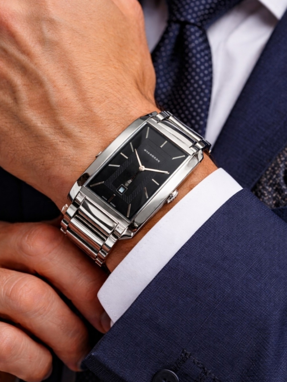 Burberry BU1061 Swiss Made Stainless Steel Watch 32x44mm Black Dial Date Box